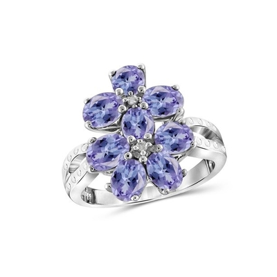 1 กะรัต Tanzanite และ Accent White Diamond แหวนหมั้นเงินสเตอร์ลิง