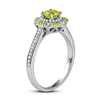 Green Peridot &amp; Diamond Ring 1/6 ct tw 10K White Gold In Silver