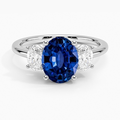 Selena 4ct Cushion Cut แหวนหมั้นไพลินสีน้ำเงินสำหรับผู้หญิง