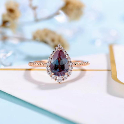 สไตล์ใหม่ 925 เงินสเตอร์ลิง Cubic Zircon CZ เครื่องประดับ Halo CZ แหวน Alexandrite แหวน