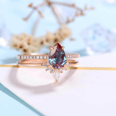 สไตล์ใหม่ 925 เงินสเตอร์ลิง Cubic Zircon CZ เครื่องประดับ Halo CZ แหวน Alexandrite แหวน