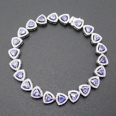เครื่องประดับแฟชั่นเงินแท้ 925 Trillion Cut Tanzanite สร้อยข้อมือเทนนิส