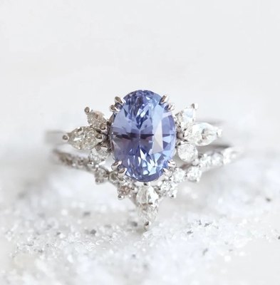 S925 Rose Gold Oval Lavender Sapphire Side Cz แหวนหมั้นสัญญาเครื่องประดับหรูหรา