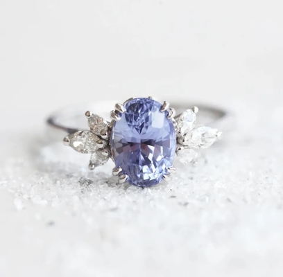 S925 Rose Gold Oval Lavender Sapphire Side Cz แหวนหมั้นสัญญาเครื่องประดับหรูหรา