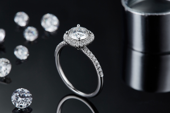 Square Cut Bridal Women Moissanite Square Diamond Gold พร้อมแหวนแต่งงานโรแมนติกสีเงิน