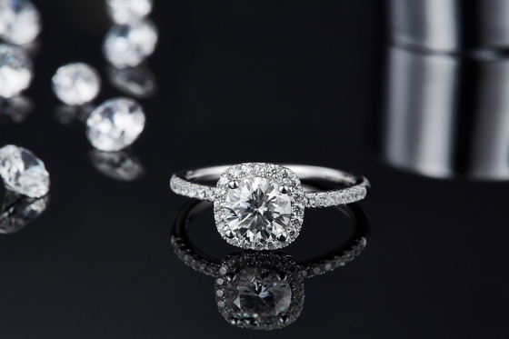 Square Cut Bridal Women Moissanite Square Diamond Gold พร้อมแหวนแต่งงานโรแมนติกสีเงิน