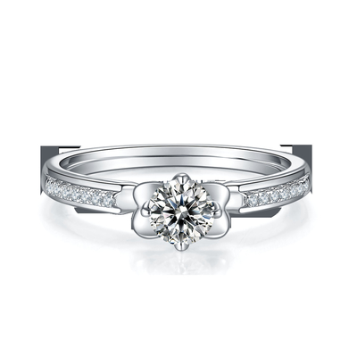 แหวนหมั้น Moissanite ตัดดอกไม้ แหวนทองคำขาว 14KN ที่ไม่เหมือนใคร แหวนหมั้น Moissanite