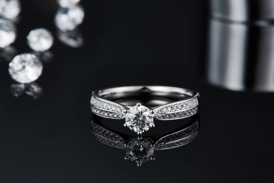 Minimalist Designs 9K Gold Jewelry, Moissanite 925 Silver Ring Set