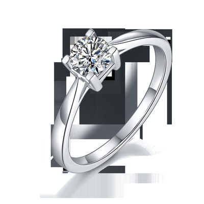 แหวนหมั้น S925 East West ที่ไม่เหมือนใคร Emerald Cut Moissanite ที่ทันสมัย