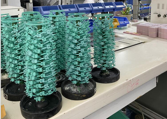0.05ct 5 ชิ้นแหวนทอง 9K 2 มม. พร้อมเพชรธรรมชาติสำหรับหมั้น ODM