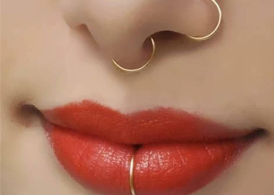 3mm Plain Star ทอง 18K เจาะจมูก L รูปร่าง 0.6mm ความหนา