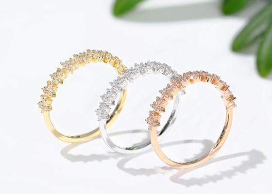 แหวนเพชรสตาร์โกลด์ 0.54 กะรัต, แหวนหมั้นทองคำ 18k ขนาด 1.3 มม. สำหรับผู้หญิง Girl