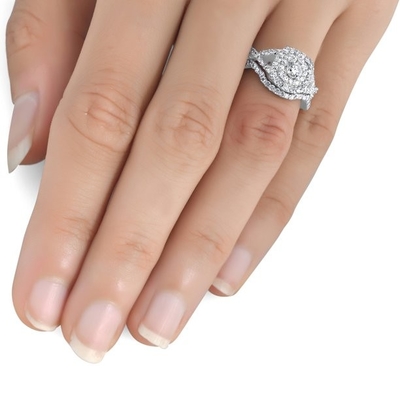 43PCS 0.43ct แหวนหมั้นเพชรแต่งงานสีขาว 18K ทองคำขาว ODM