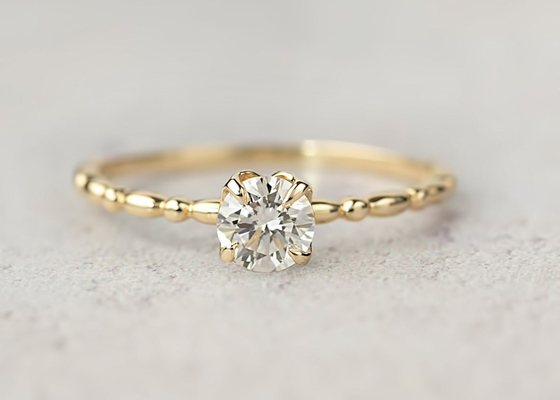 แหวนทอง 6 มม. พร้อมเพชร Solitaire, แหวนเพชร Moissanite 0.8 กะรัต ODM