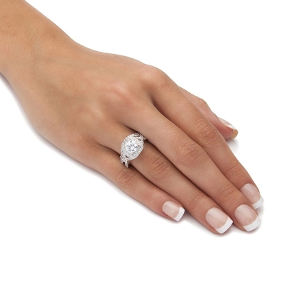 0.92ct SI1 แหวนหมั้นเพชรสำหรับเจ้าสาว